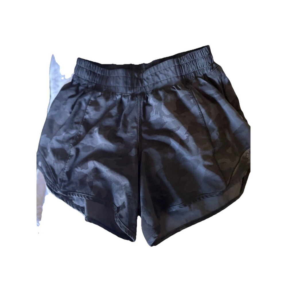 Lululemon Shorts Size 4